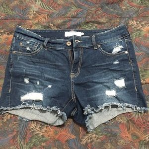 Torrid distressed denim shorts